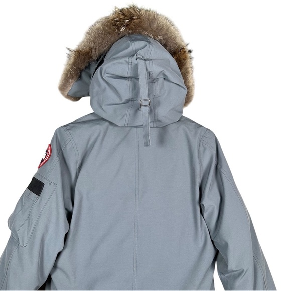 CANADA GOOSE Montello Insulated Down Winter Parka in Mid Grey - Picture 11 of 16